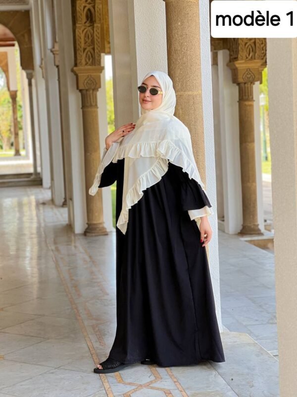 ⁦كسوة راقية مكونة من قطعتين، مصنوعة من ثوب كريب روزا⁩ - الصورة ⁦3⁩