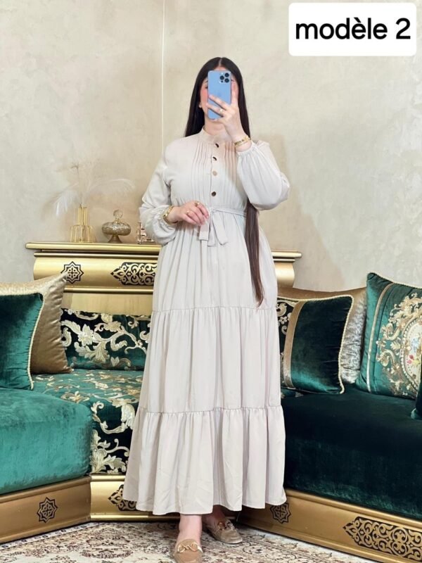 ⁦كسوة نسائية من ثوب كريب⁩ - الصورة ⁦4⁩